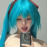 【悠宝三岁】-6V.112P.露脸.福利姬.近期新作.自慰.私拍合集-...